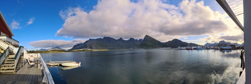 Lydersen Rorbuer Budget Hostel & Private Apartments Inn in Lofoten