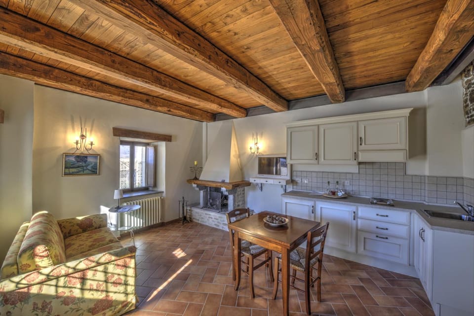 Borgotufi Albergo Diffuso Hotel in Molise, Italy