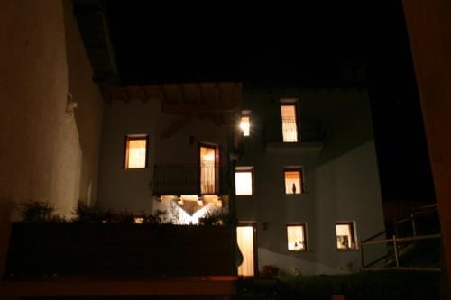 Il Capriolo Felice - Agriturismo Hotel in Trentino-South Tyrol