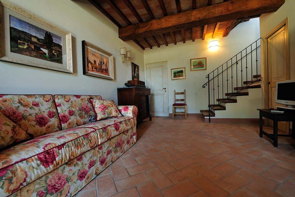 Podere Casalsole Hotel in Tuscany