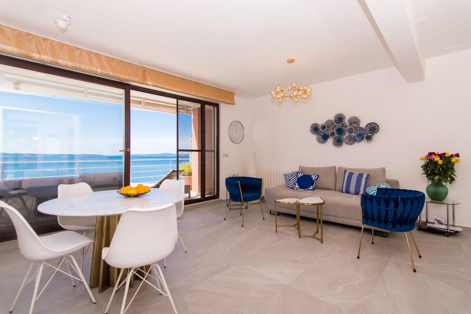 Gallery Luxury Suites & Rooms-Only Adults Hotel in Split