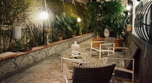 Santa Clara Garden Hotel in Naples