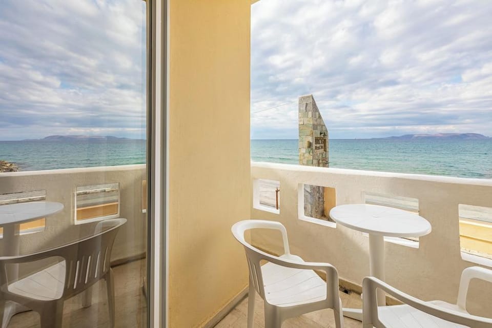 Niros Beach Hotel in Crete Region