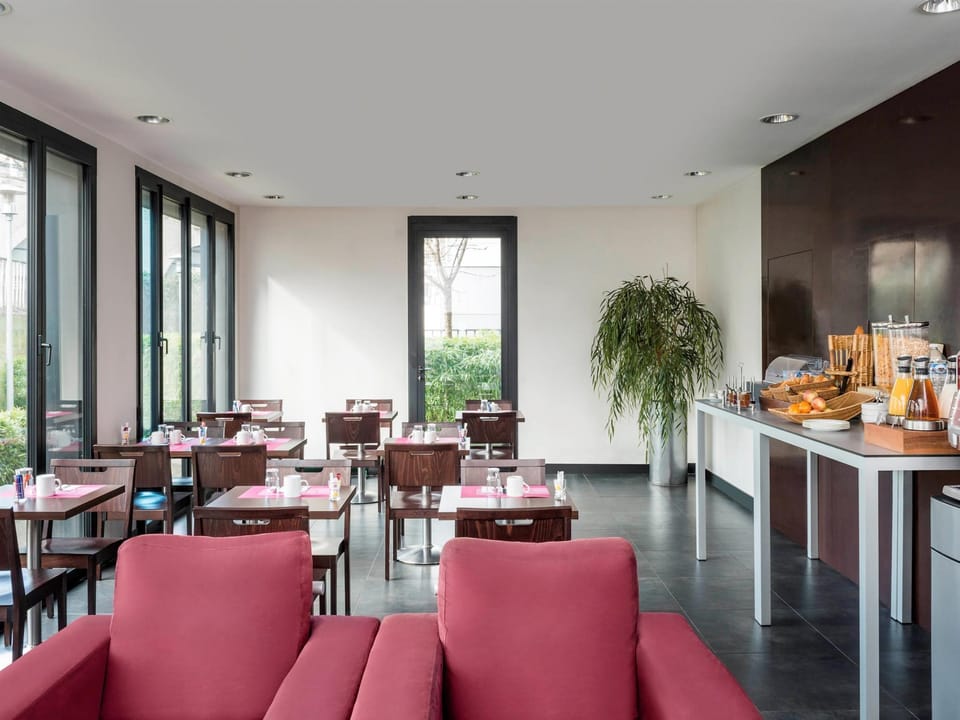 Adagio Access Paris Bastille Aparthotel Hotel in Paris