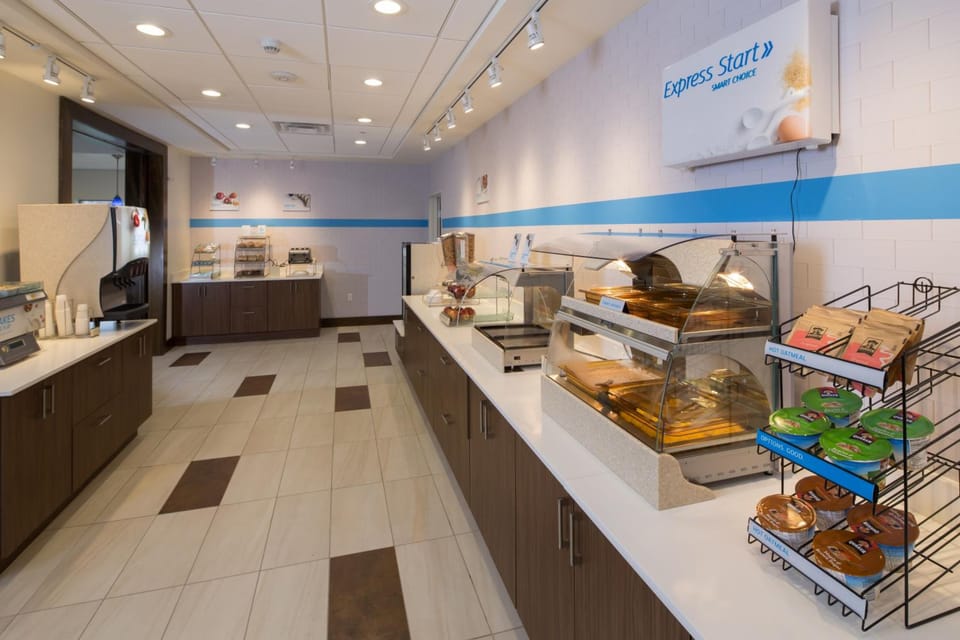 Holiday Inn Express & Suites Monroe By IHG Hotel in Jerusalem Township
