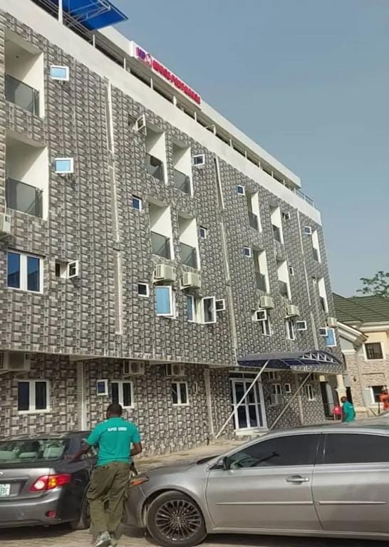 Wuse Penthouse Hotel in Abuja