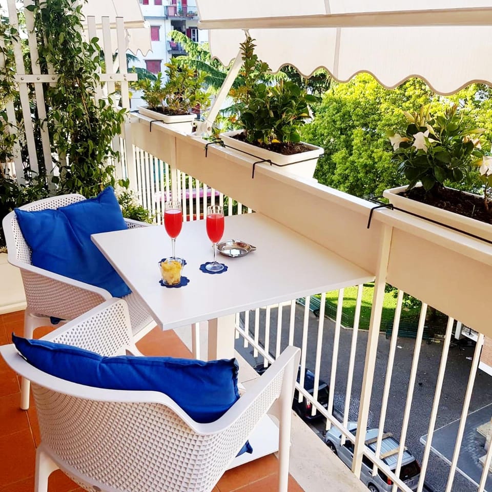 Melody Sorrento Suites Hotel in Priora