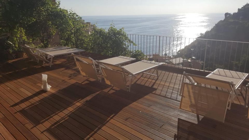 Olimpo Affittacamere Hotel in Manarola