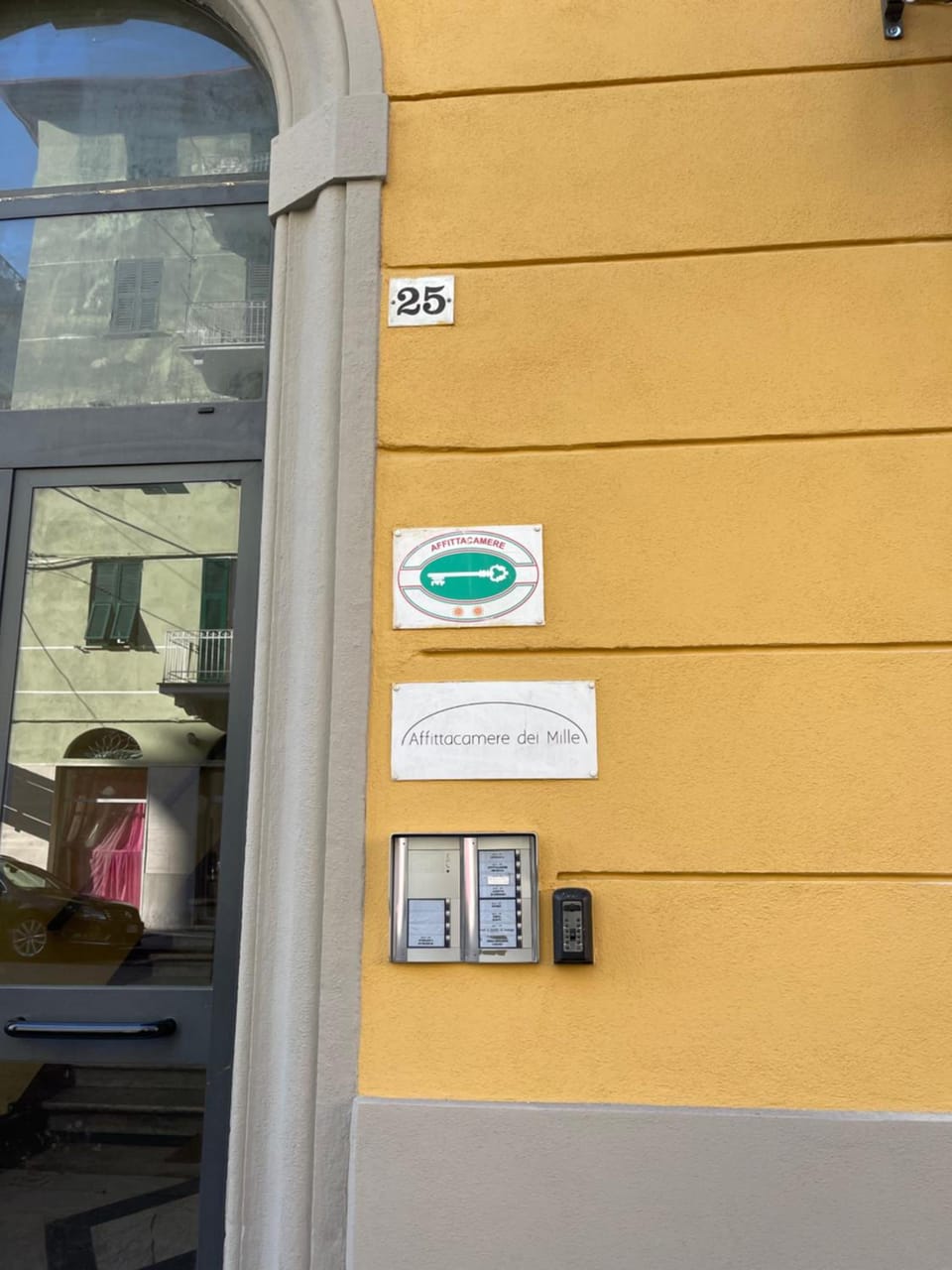 AFFITTACAMERE VIA DEI MILLE Hotel in La Spezia