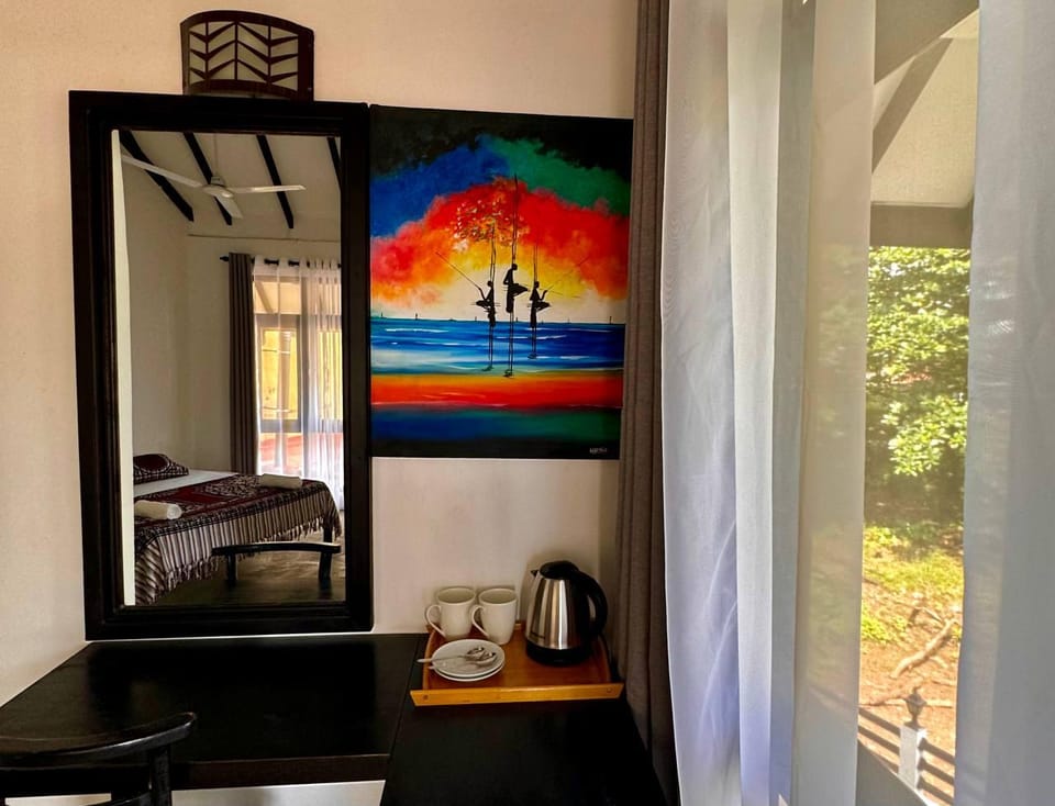 Mahaon Surf Hotel Resort in Southern Province
