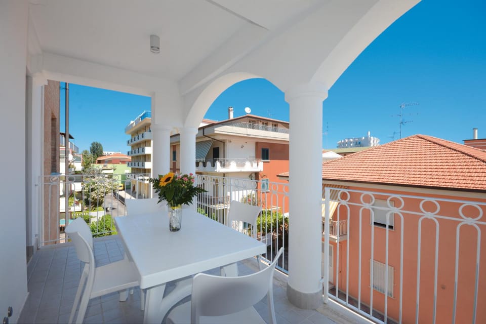 Residence Hotel Alba Palace Apartment hotel in Alba Adriatica