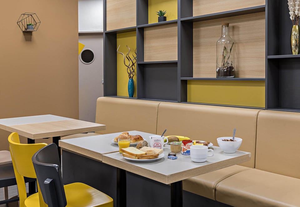 B&B HOTEL Rouen Centre Hotel in Rouen