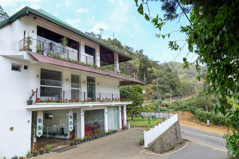 Midky Hotel Nuwara Eliya Hotel in Nuwara Eliya