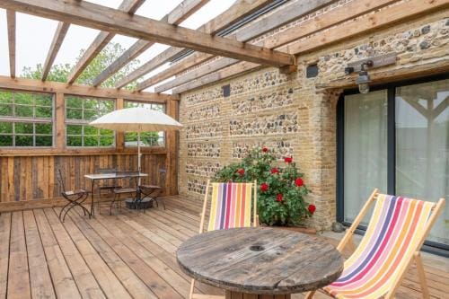 Maison d'hotes "Pomme de paille" dans Ecolodge ENTRE MER & CAMPAGNE Hotel in Normandy
