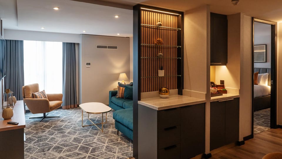 Suite room