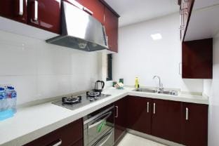 Shanghai Tyms 2Bedroom WeiningRD Near CESIS Line2 Hotel in Shanghai