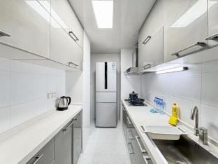 Tyms 2BR Apt TianshanRD Near CESIS Line2 Hotel in Shanghai