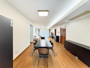 Shanghai Tyms 3Bedrooom 2BA  Gubei CBD Near Line10 Hotel in Shanghai