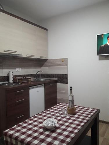 Apartmani Nikola u vili Semetes Hotel in Serbia