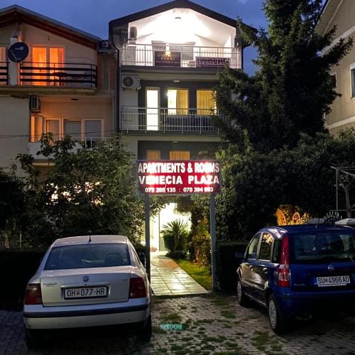 Venecia Plaza Struga Hotel in Municipality of Ohrid, North Macedonia