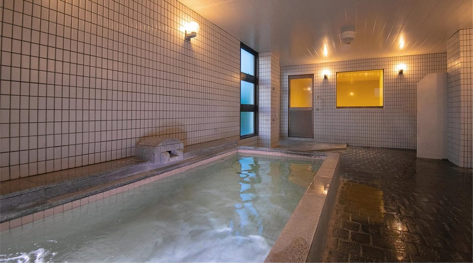 Hot spring bath