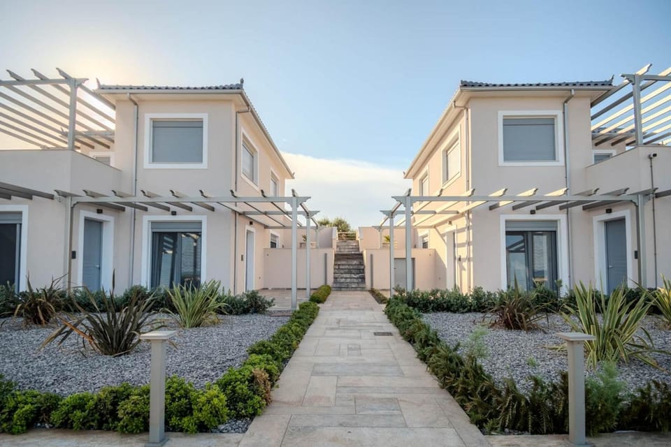 Mantis Seaside Houses Apartment hotel in Messenia