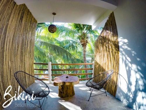 Bikini Beach House Hotel in Brisas de Zicatela