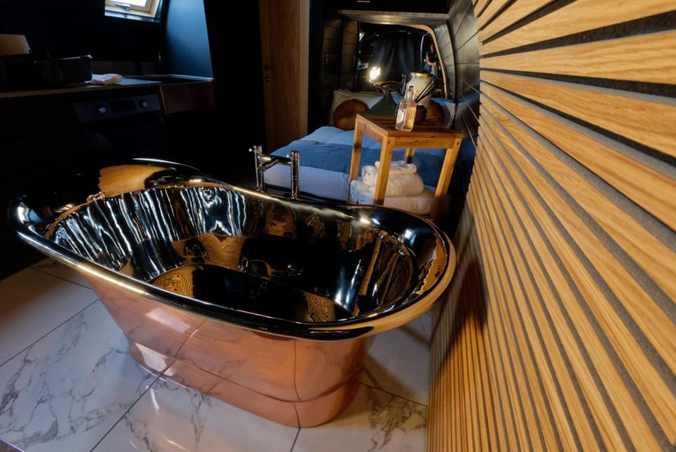 North Coast 500 Pods - Achmelvich Lodge in Scotland