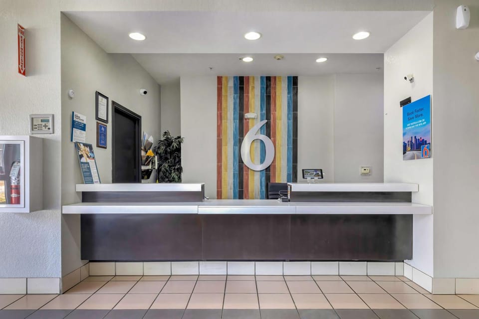 Motel 6 Cedar Park, TX Hotel in Leander