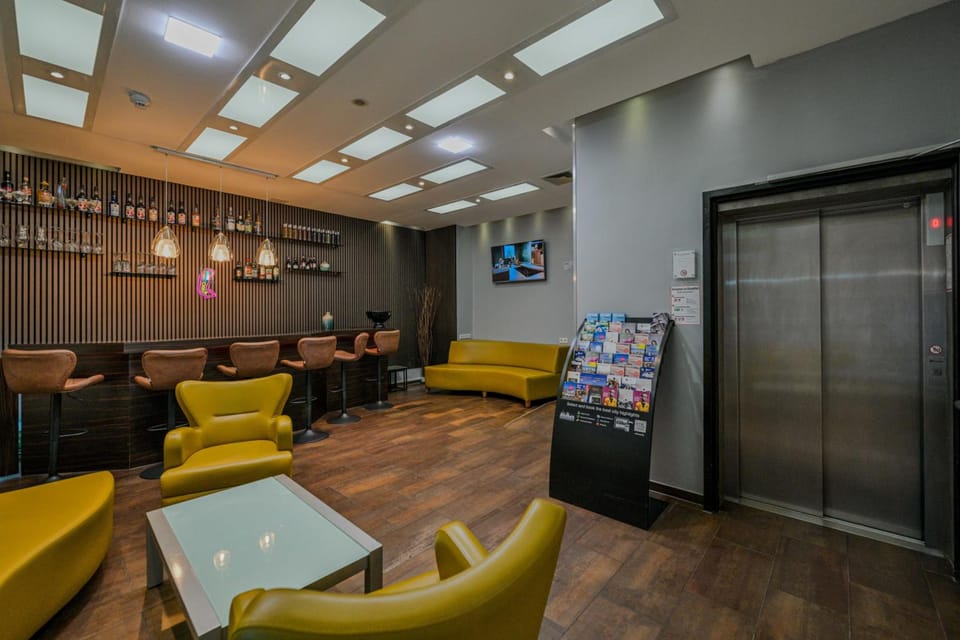 Bar/lounge