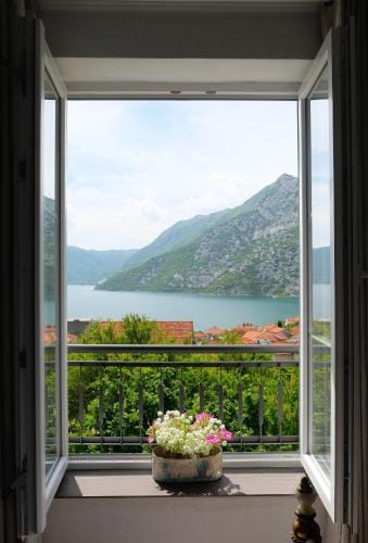 Apartment Mint&Rose Hotel in Kotor Municipality