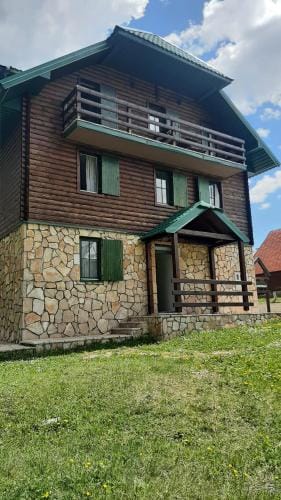 Apartments Durmitor Hotel in Montenegro