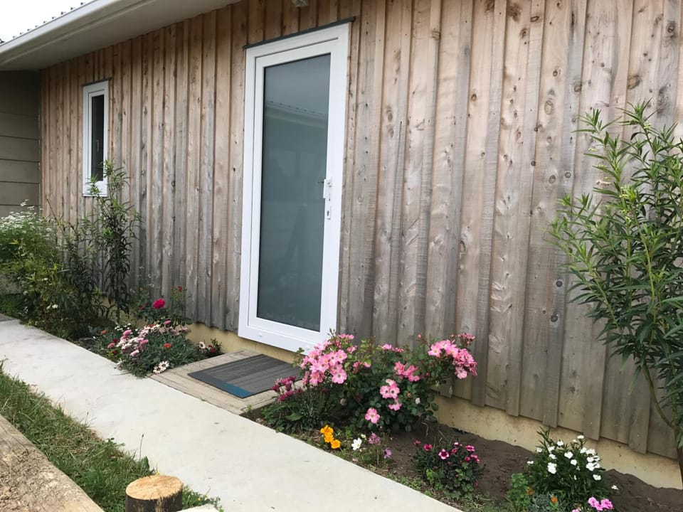 Pukeatua Farmstay Hotel in Auckland