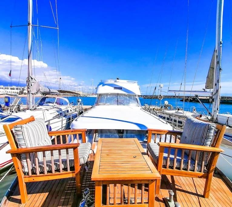 Salvador Bahia Boat & Breakfast  Resort in Ostia