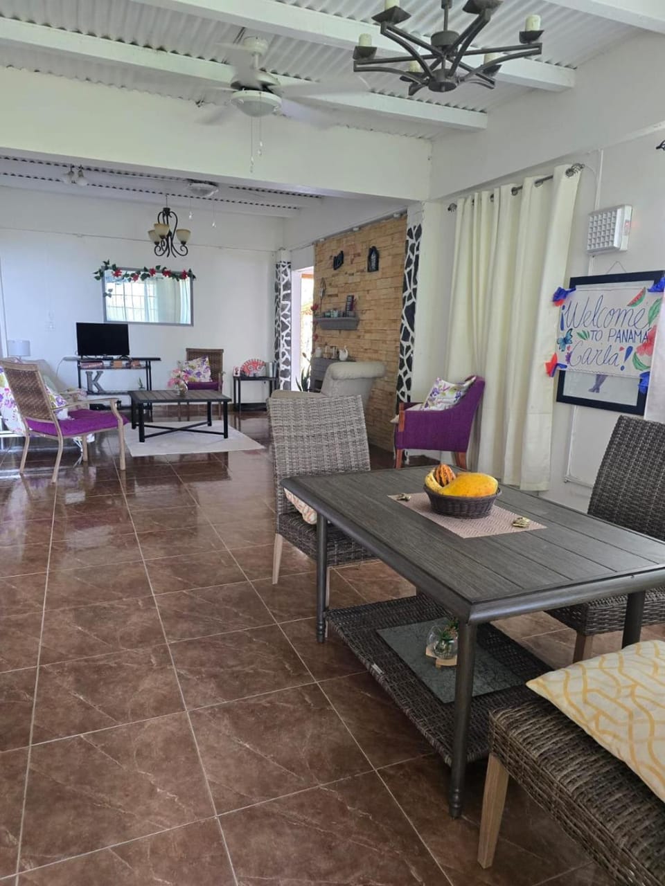 El Nido Cerro Azul Inn in Panama City, Panama