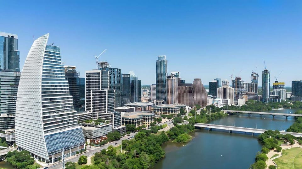 Placemakr Austin Downtown, Apartments by Hilton Hotel in Austin