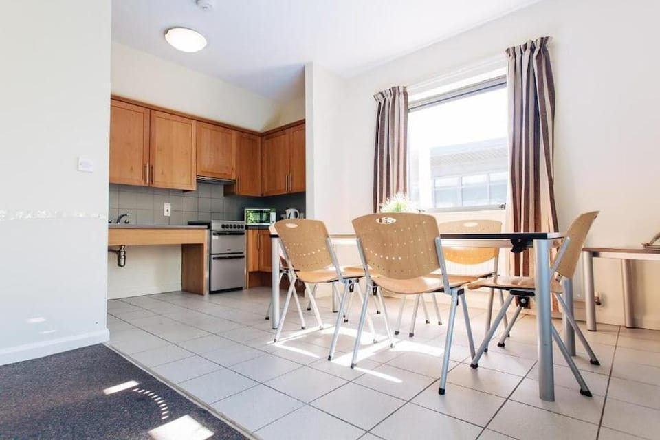 DCU Rooms Glasnevin - Campus Accommodation Hotel in Dublin