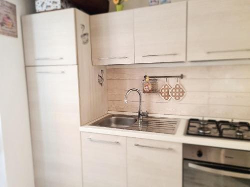 SweetHome Apartment 10 km from the sea 4 people Hotel in Badalucco
