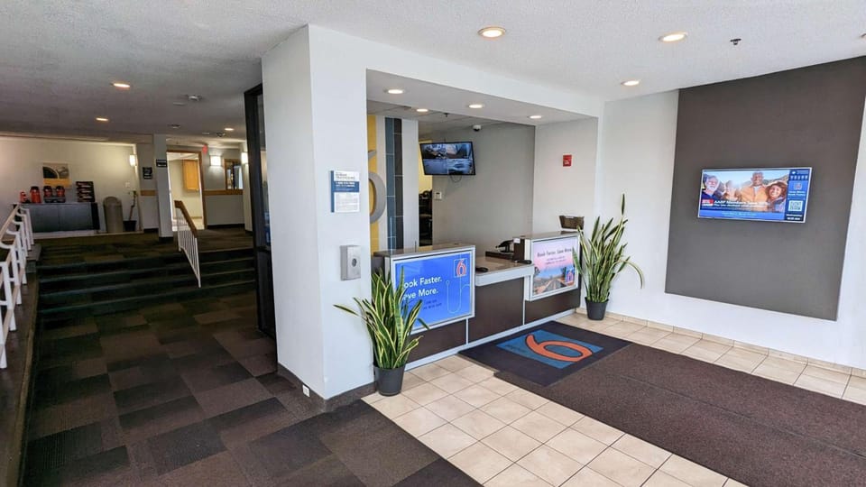 Motel 6 Framingham, MA - Boston West Hotel in Framingham