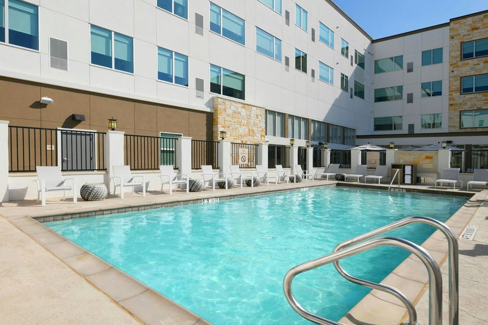 Element Austin Round Rock Hotel in Round Rock