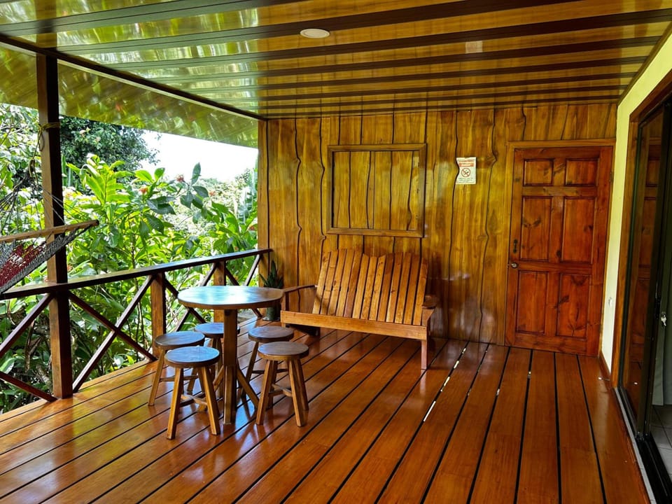 Vista Drake Lodge Bed and Breakfast in Puntarenas Province