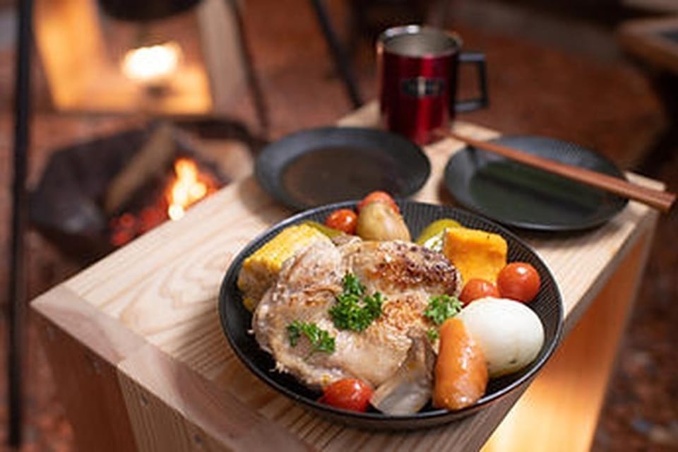 Camping-style accommodation: Yumeraku Lodge in Tokyo Prefecture