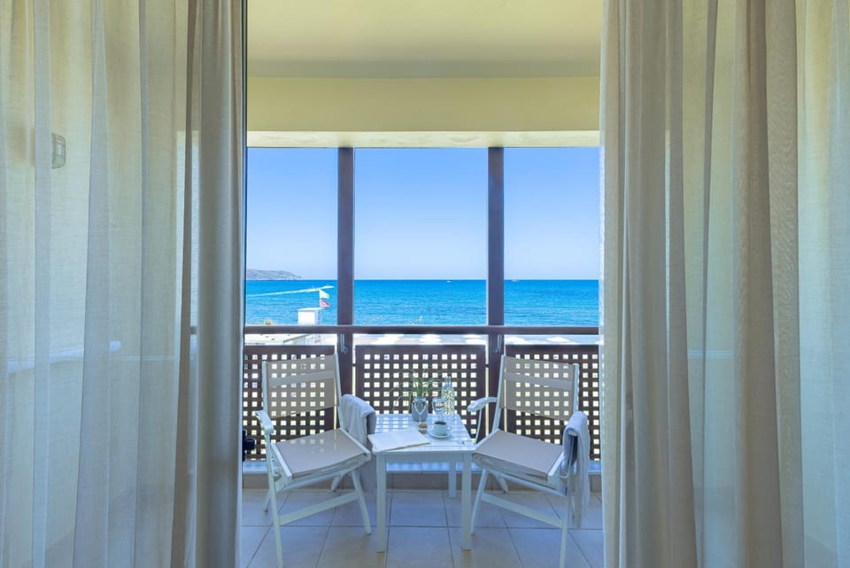 Giannoulis - Santa Marina Plaza Adults Only Resort in Agia Marina