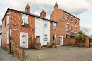 Stylish 2-Bedroom Townhouse in Stratford upon Avon Hotel in Stratford-upon-Avon
