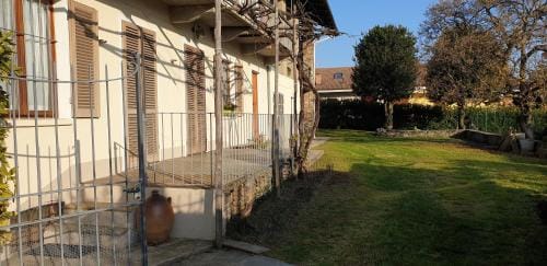 Casa Jalla' - Stanza Marisa Hotel in Piedmont