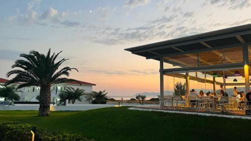 Sirenes Beach Resort Hotel in Samos, Greece