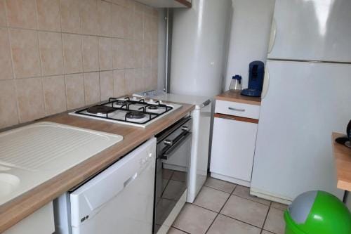 Gite a la ferme sarroux 8 personnes capacite 10 p Hotel in Auvergne-Rhône-Alpes