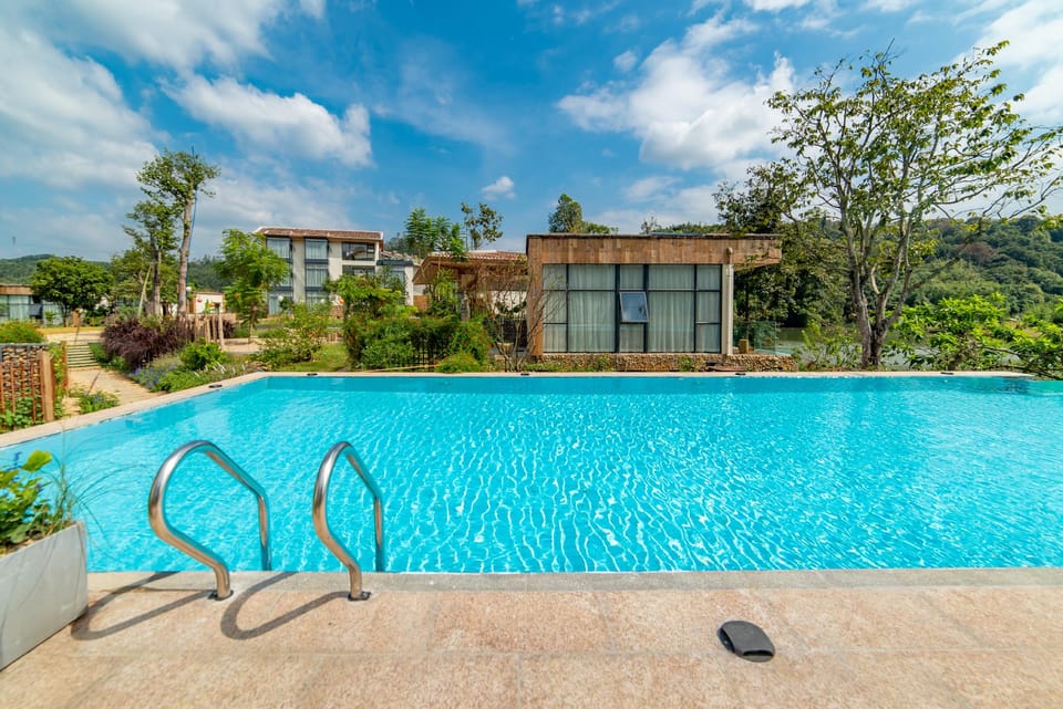 Yingde YeDuGu Resort Hotel in Guangdong