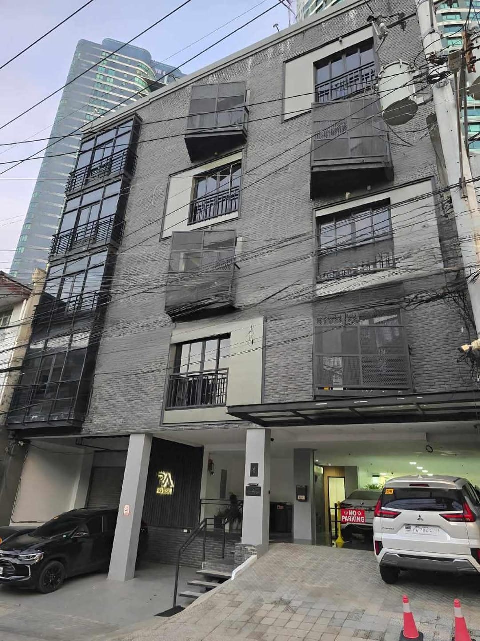 RA House Residences Inn in Makati