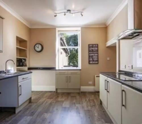 Charming Snug Loft Room, Room 4, Beautiful Connel near Oban Hotel in Scotland